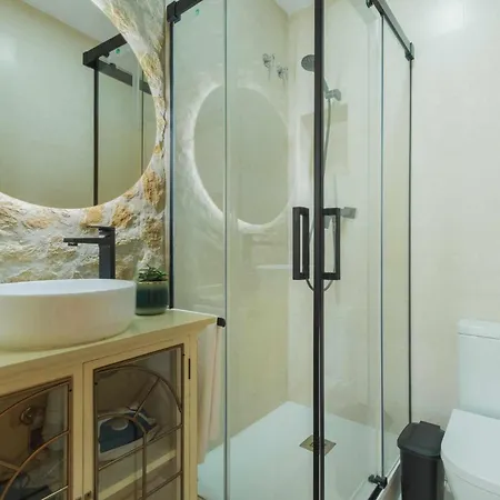 Jacuzzi Amanecer De Plata Decoración Romántica Y Cumpleaños Apartamento Chiclana de la Frontera